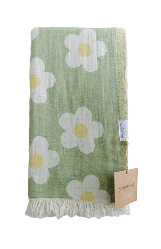 Daisy Green Towel
